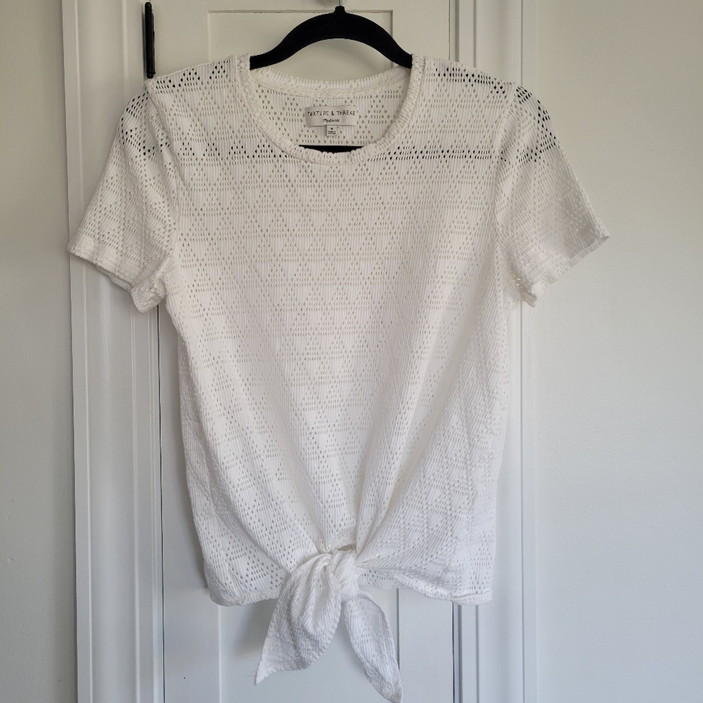 Madewell Modern Tie-Front Tee in Geo-Eyelet